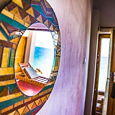 Njaya Lodge Nkhata Bay Dış mekan fotoğraf
