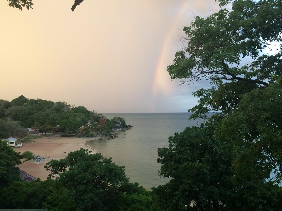 Njaya Lodge Nkhata Bay Dış mekan fotoğraf