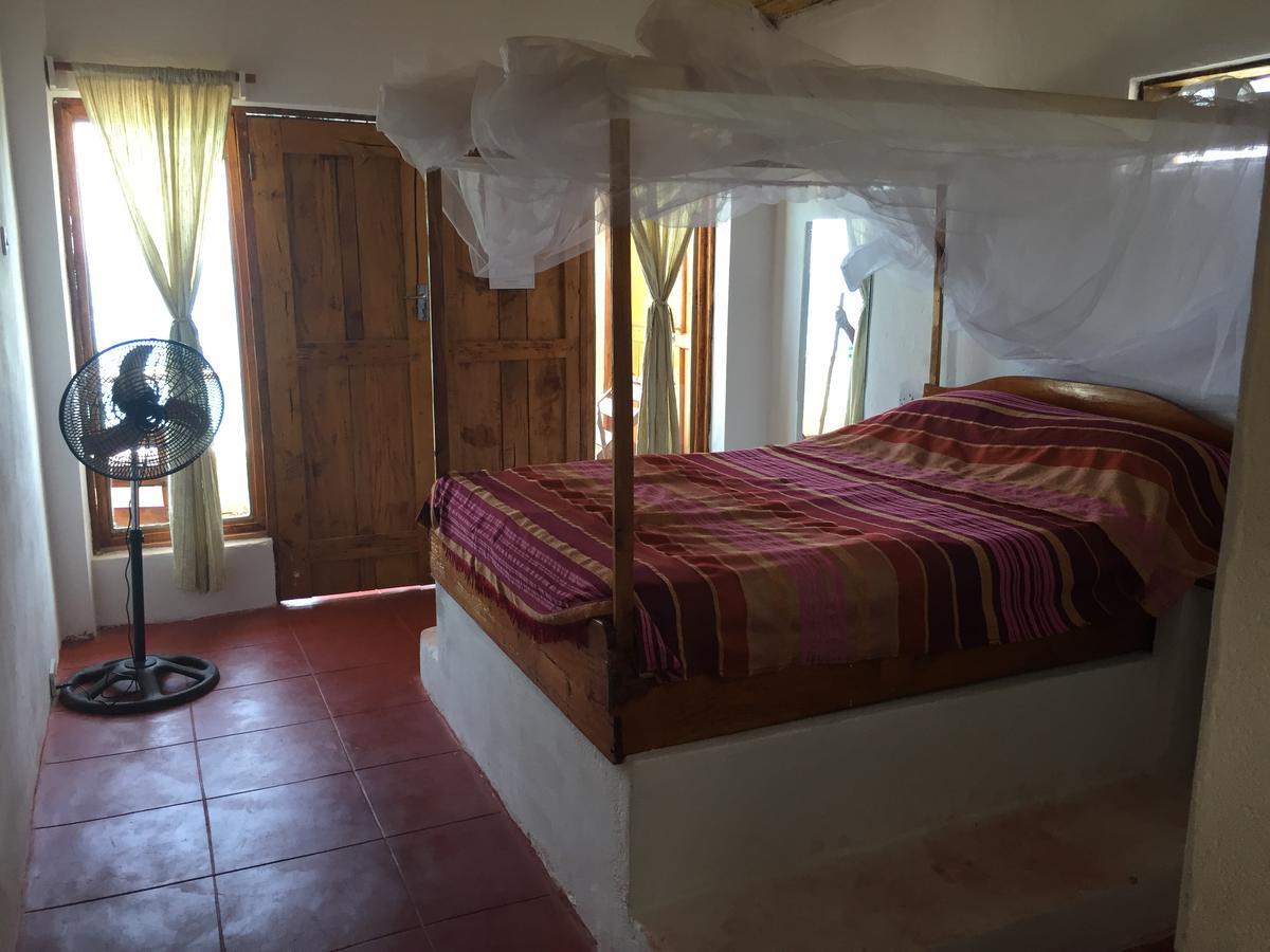Njaya Lodge Nkhata Bay Dış mekan fotoğraf