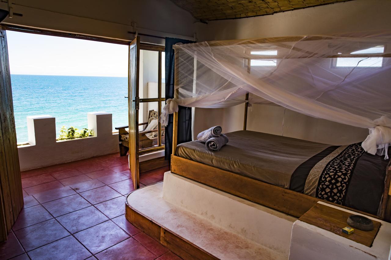 Njaya Lodge Nkhata Bay Dış mekan fotoğraf